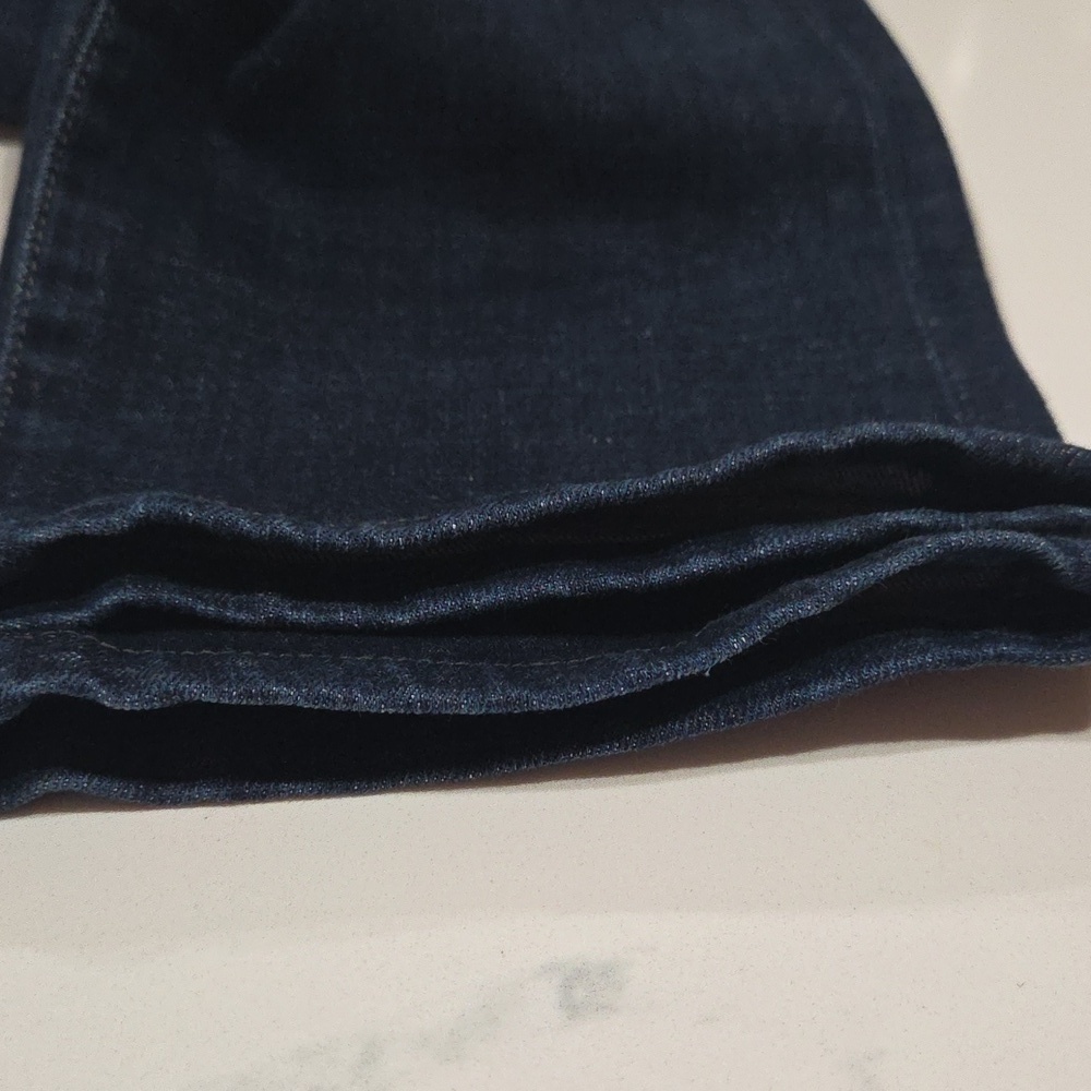 Armani Exchange Women's Deep Indigo Slim Jeans 31R low waist. - Picture 14 of 16